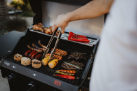 Grillzange mit Lock-Funktion